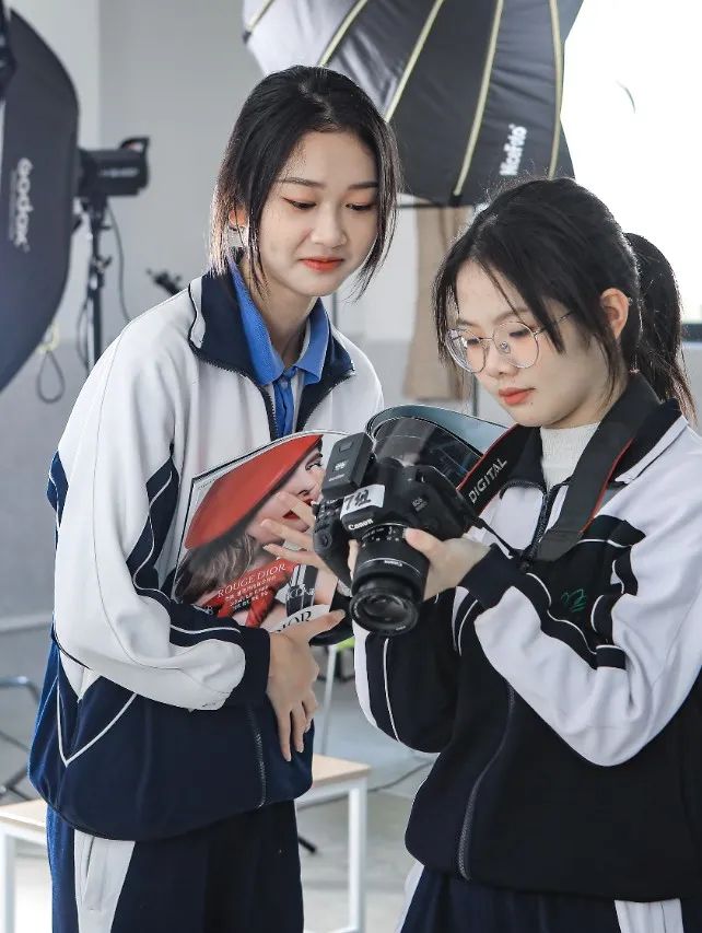 根本想象不到，他们居家学习这么卷!