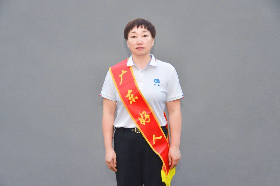 喜讯！深圳携创高技校长伊俊宏获评“广东好人”